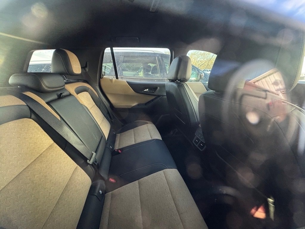 Used 2026 Chevrolet Equinox Activ SUV