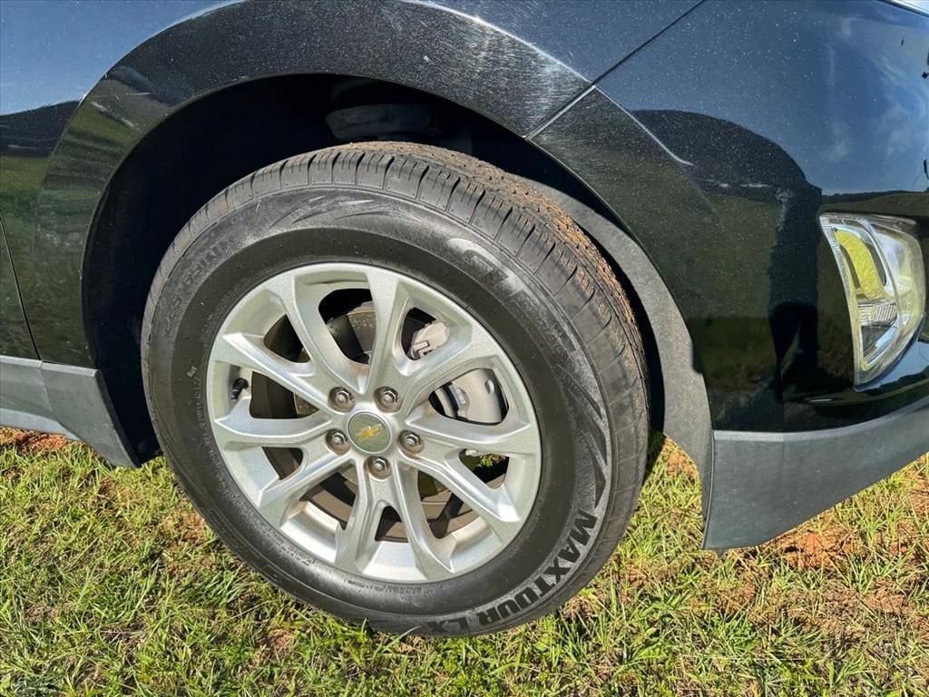 Used 2019 Chevrolet Equinox LS with VIN 2GNAXHEV3K6296135 for sale in Easley, SC