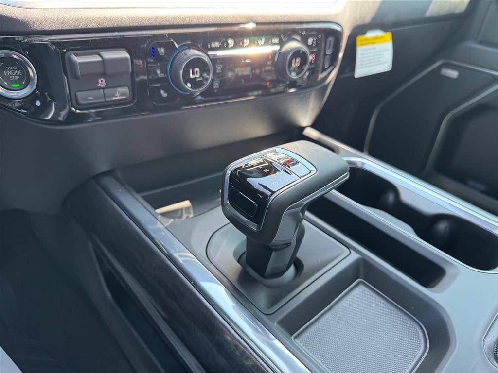 2026 Chevrolet Silverado 1500 LTZ - Photo 18