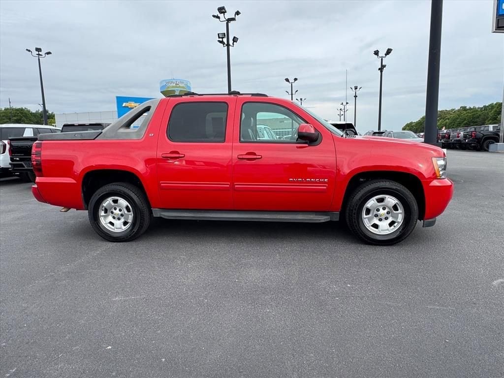 Used 2011 Chevrolet Avalanche LT with VIN 3GNMCFE05BG119804 for sale in Easley, SC