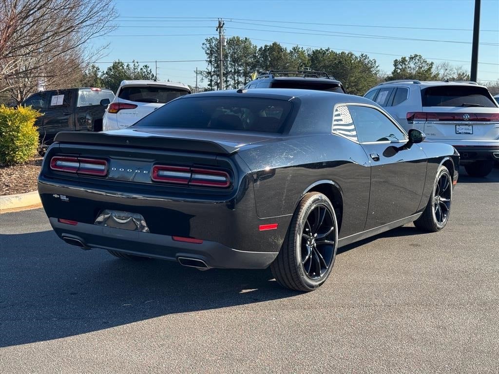 Used 2018 Dodge