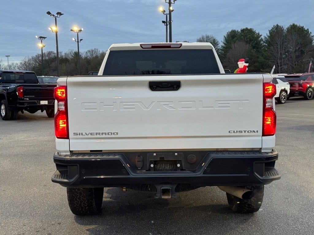 Used 2024 Chevrolet Silverado 2500 HD Custom Truck