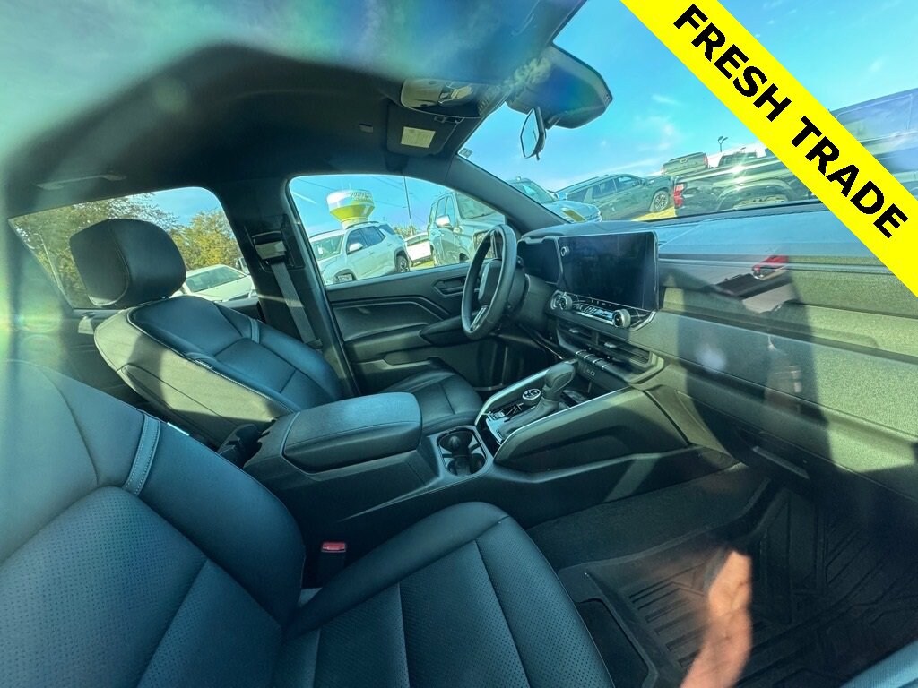 Used 2024 Chevrolet Colorado Trail Boss Truck