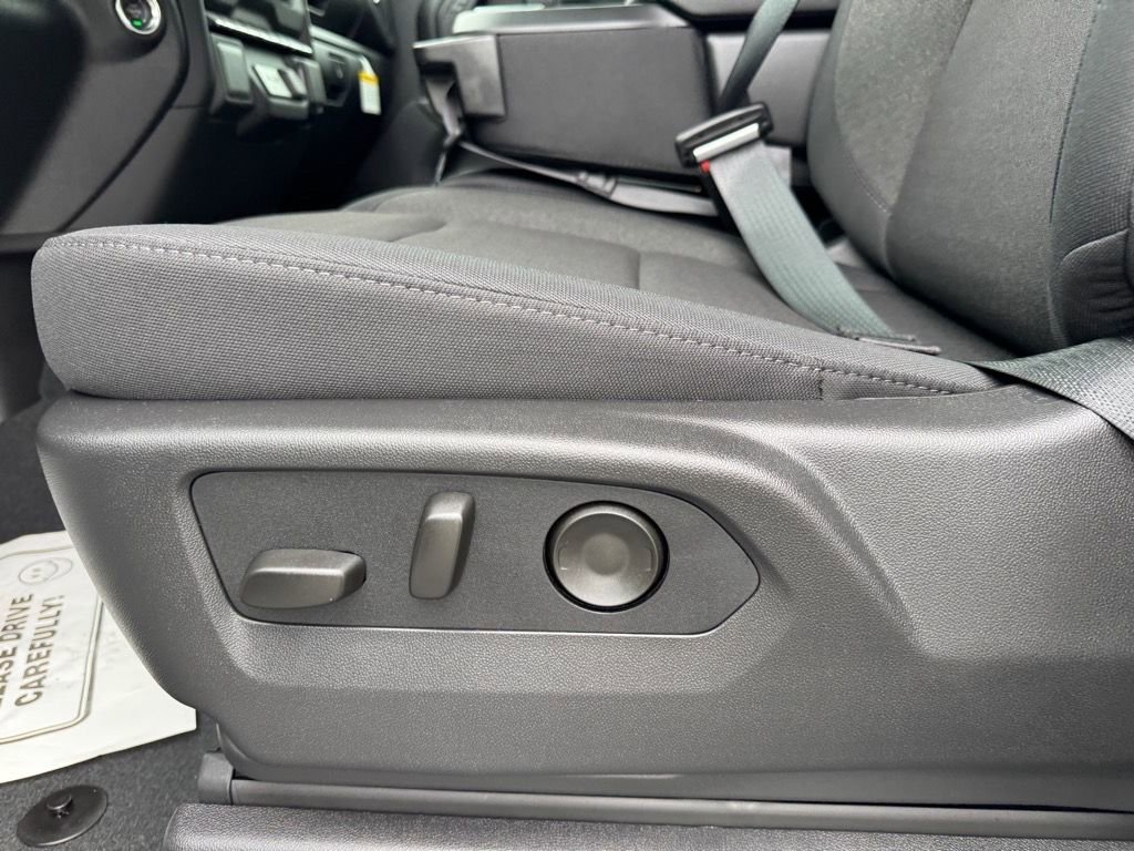 2026 Chevrolet Silverado 1500 Custom - Photo 16