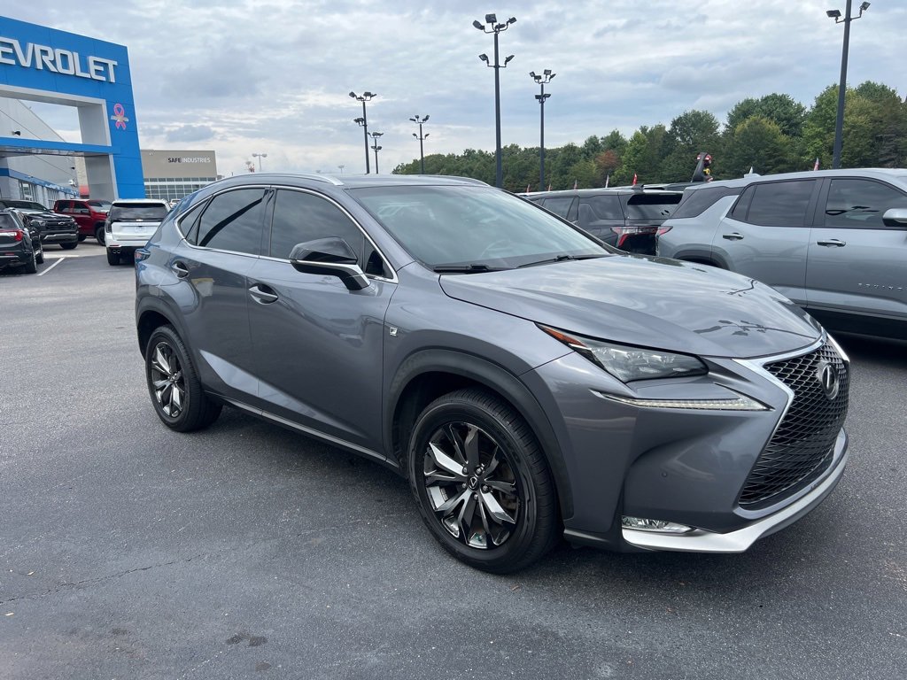 2016 Lexus NX 200t Luxury photo 2