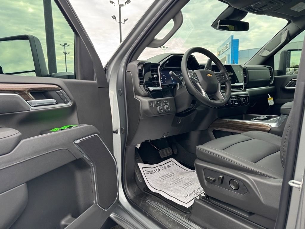 2026 Chevrolet Silverado 2500 HD LT - Photo 11