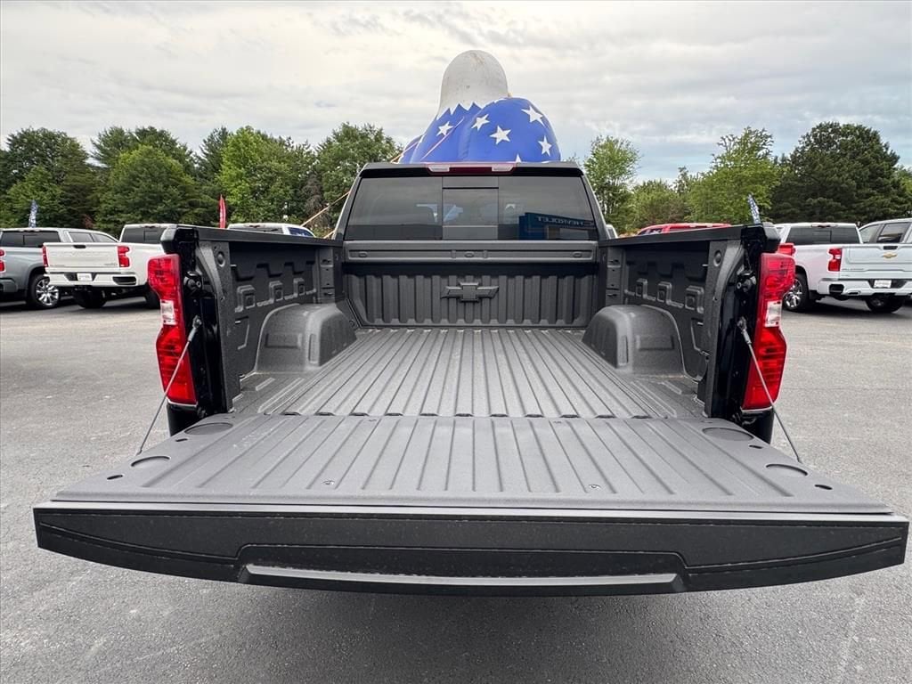 2026 Chevrolet Silverado 1500 LT - Photo 7