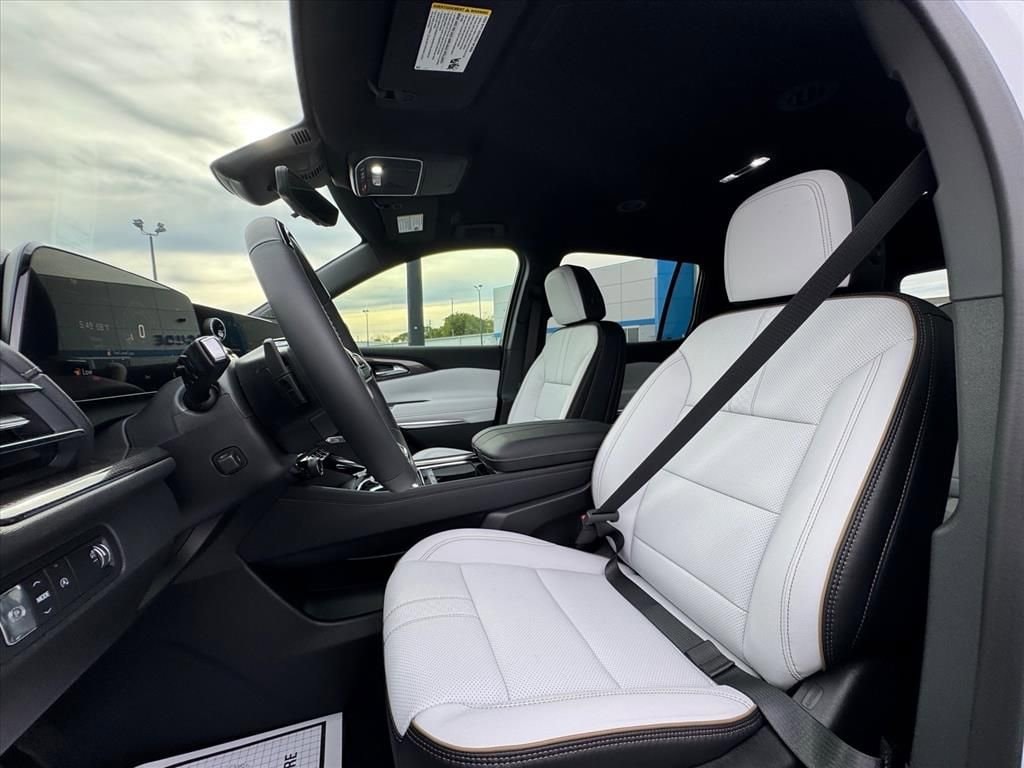 2026 Chevrolet Traverse High Country - Photo 16