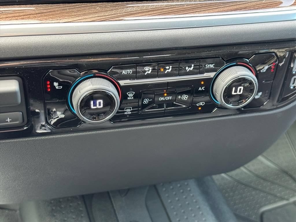 2026 Chevrolet Silverado 1500 LT - Photo 17