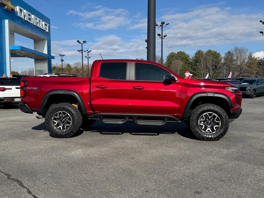 New 2026 Chevrolet Colorado ZR2 Truck