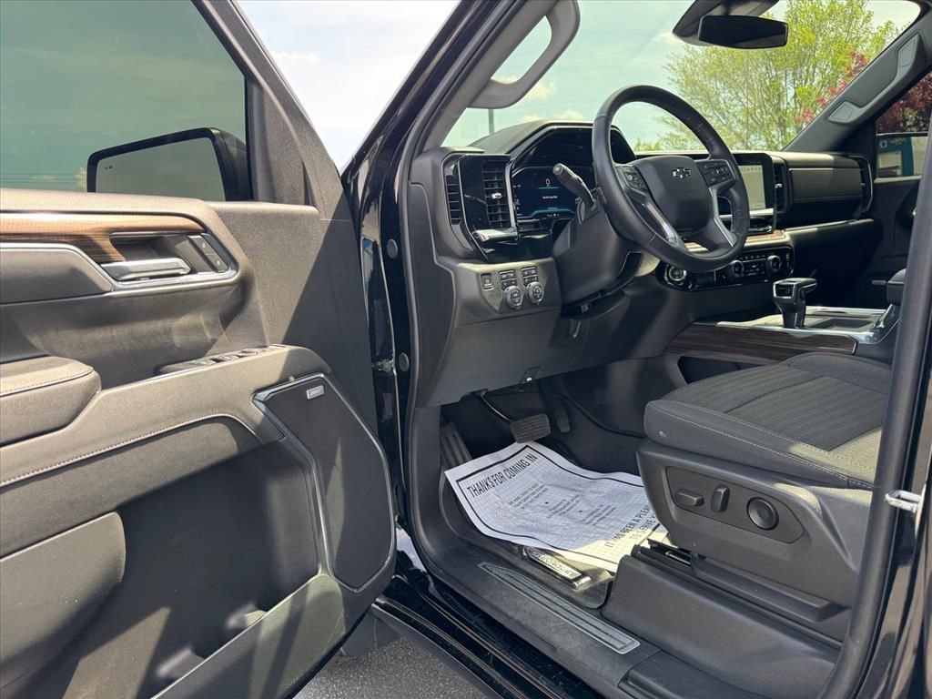 2024 Chevrolet Silverado 1500 RST - Photo 14