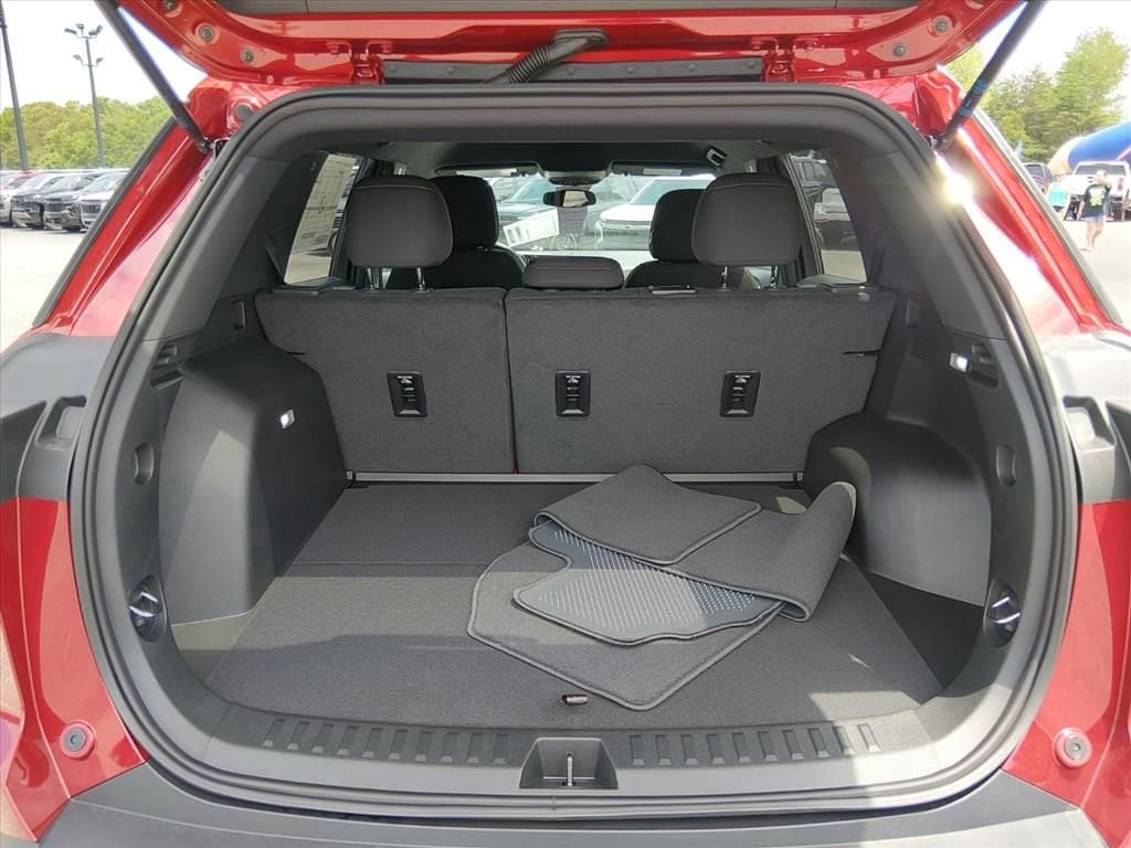 2026 Chevrolet Equinox LT - Photo 7