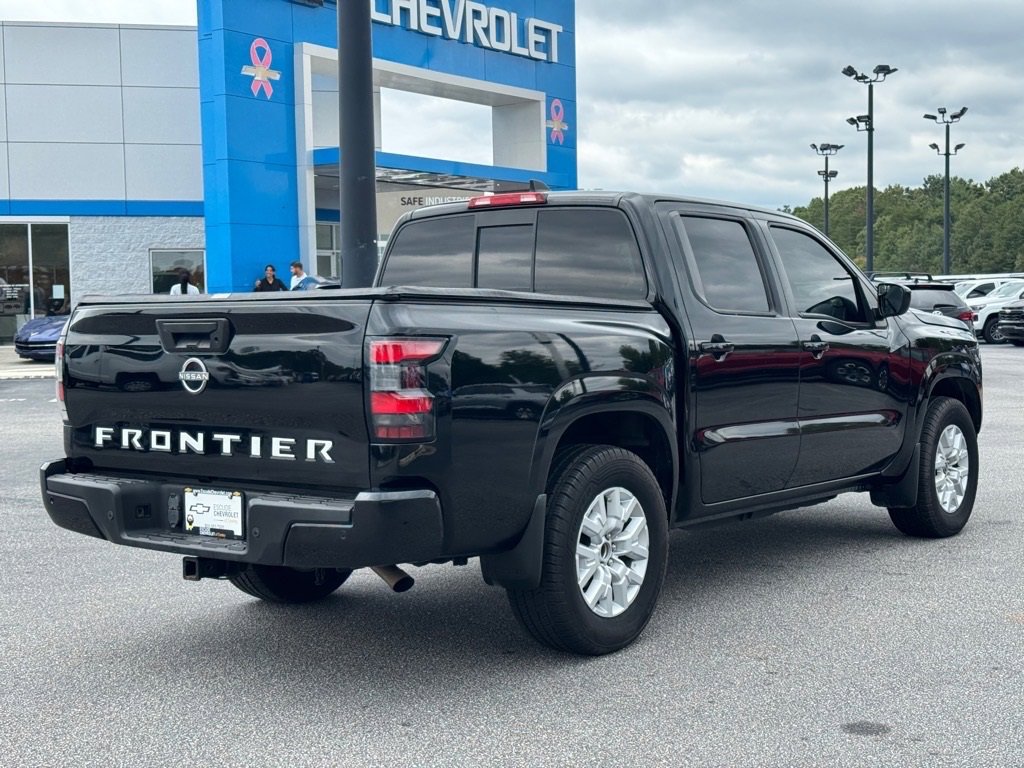 2022 Nissan Frontier SV photo 3