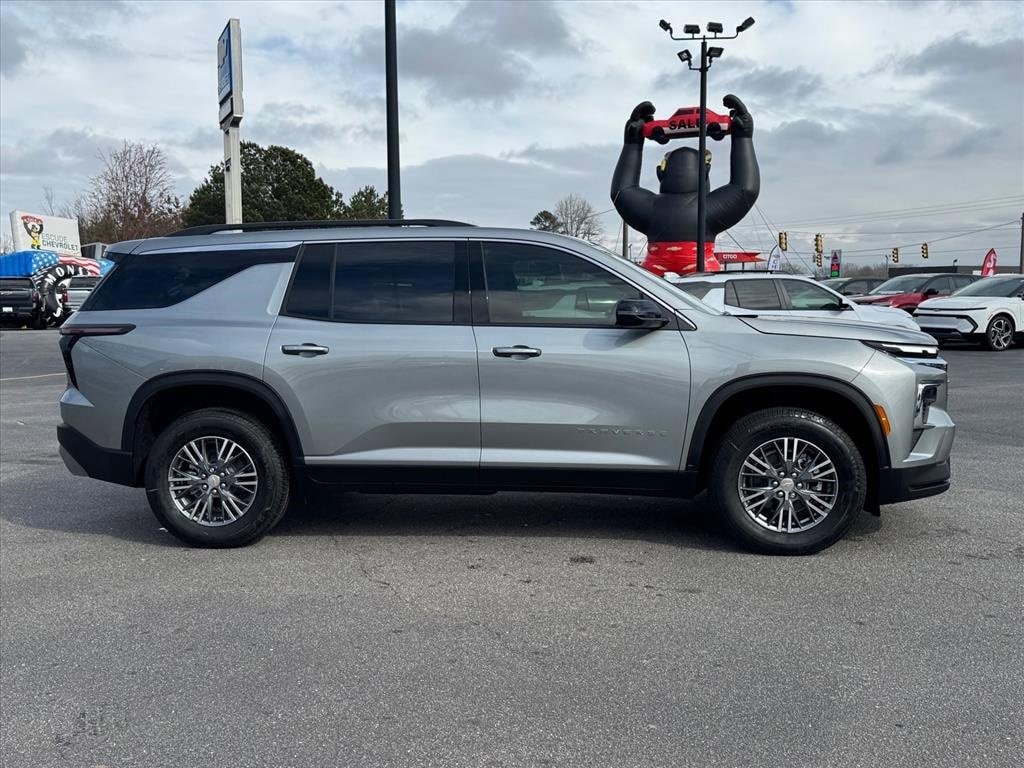 New 2026 Chevrolet Traverse LT SUV