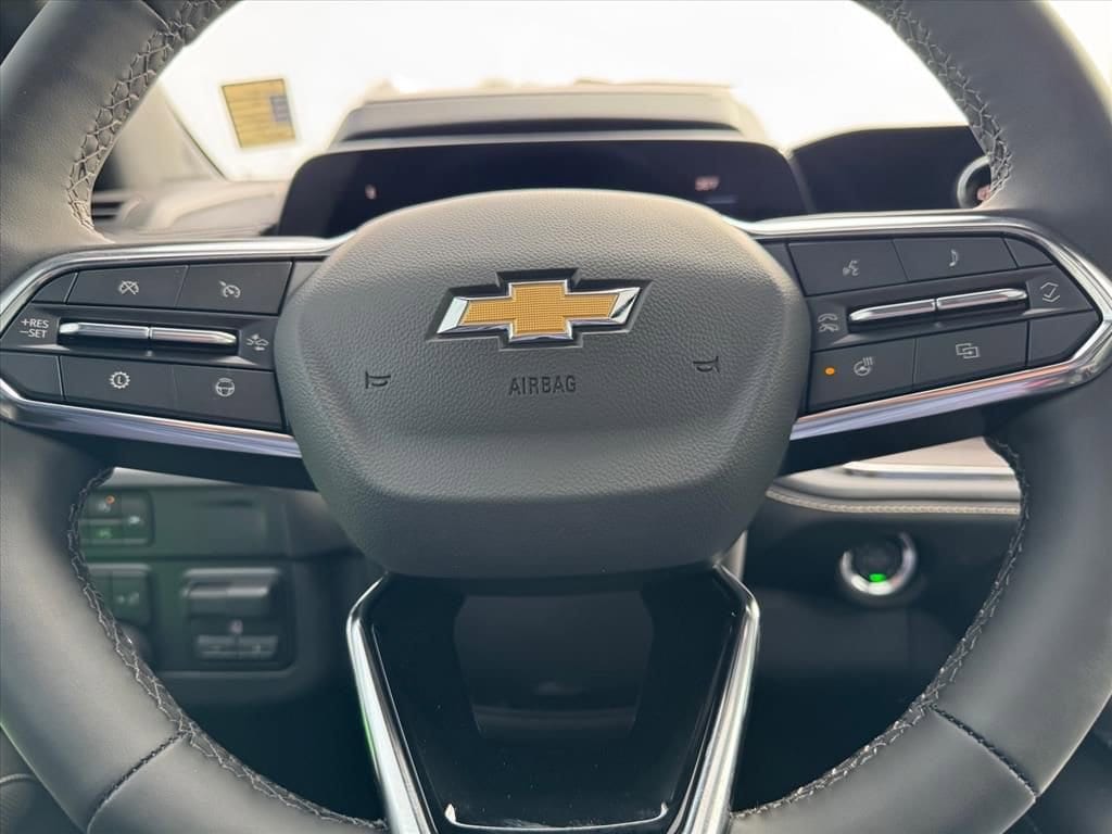 2025 Chevrolet Suburban Premier - Photo 17