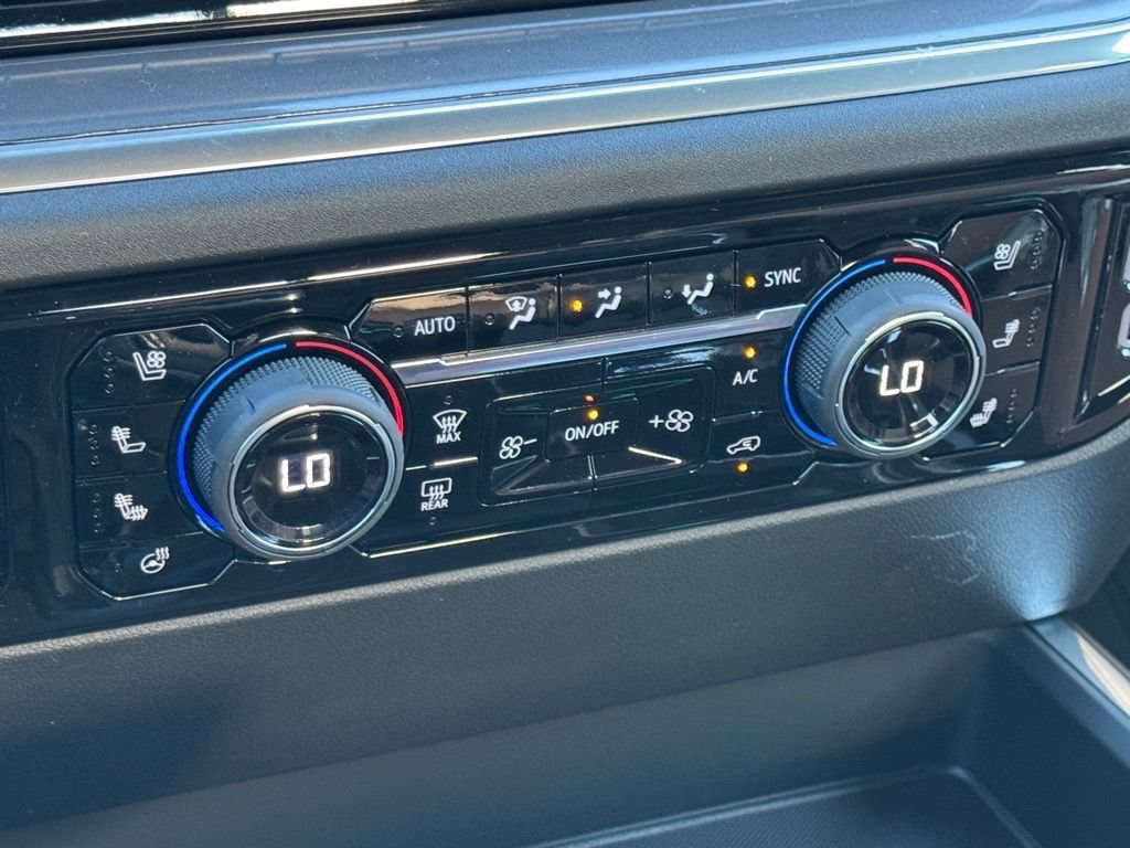 2026 Chevrolet Silverado 1500 High Country - Photo 18