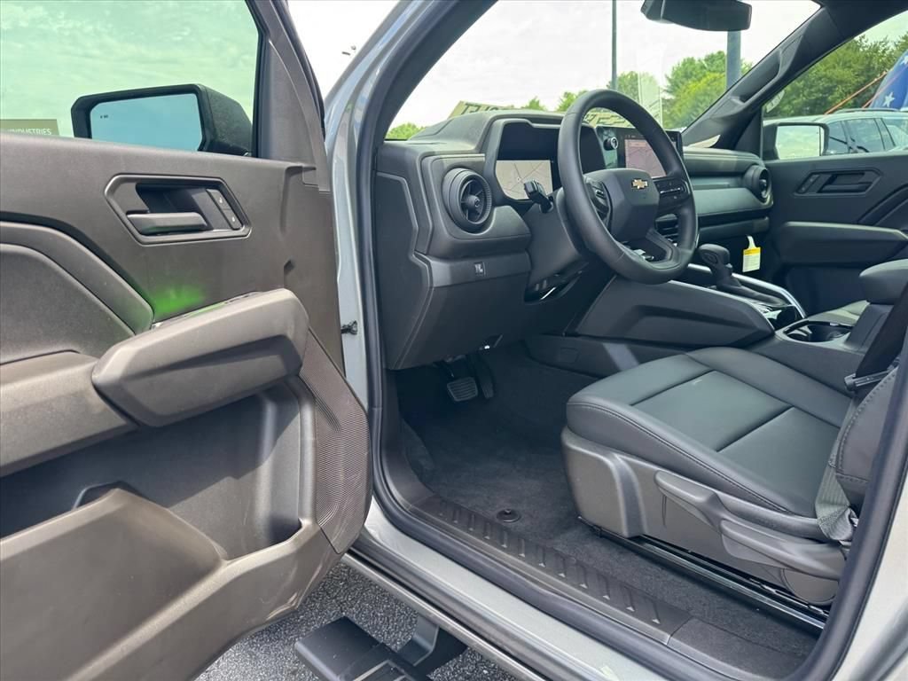 2026 Chevrolet Colorado Work Truck - Photo 10