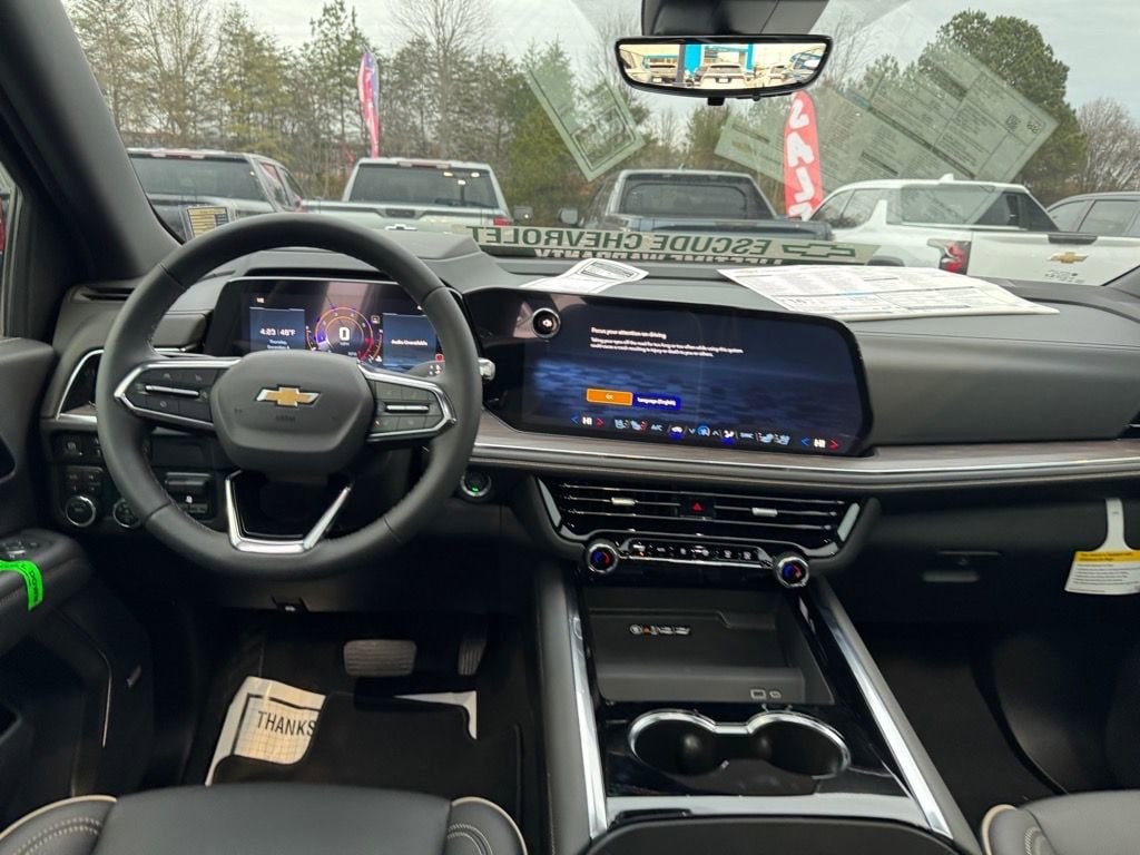 2025 Chevrolet Tahoe Premier - Photo 11
