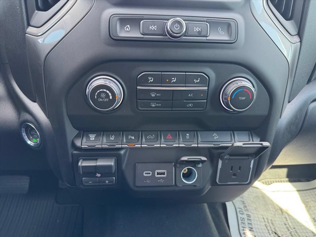 2026 Chevrolet Silverado 2500 HD Custom - Photo 17