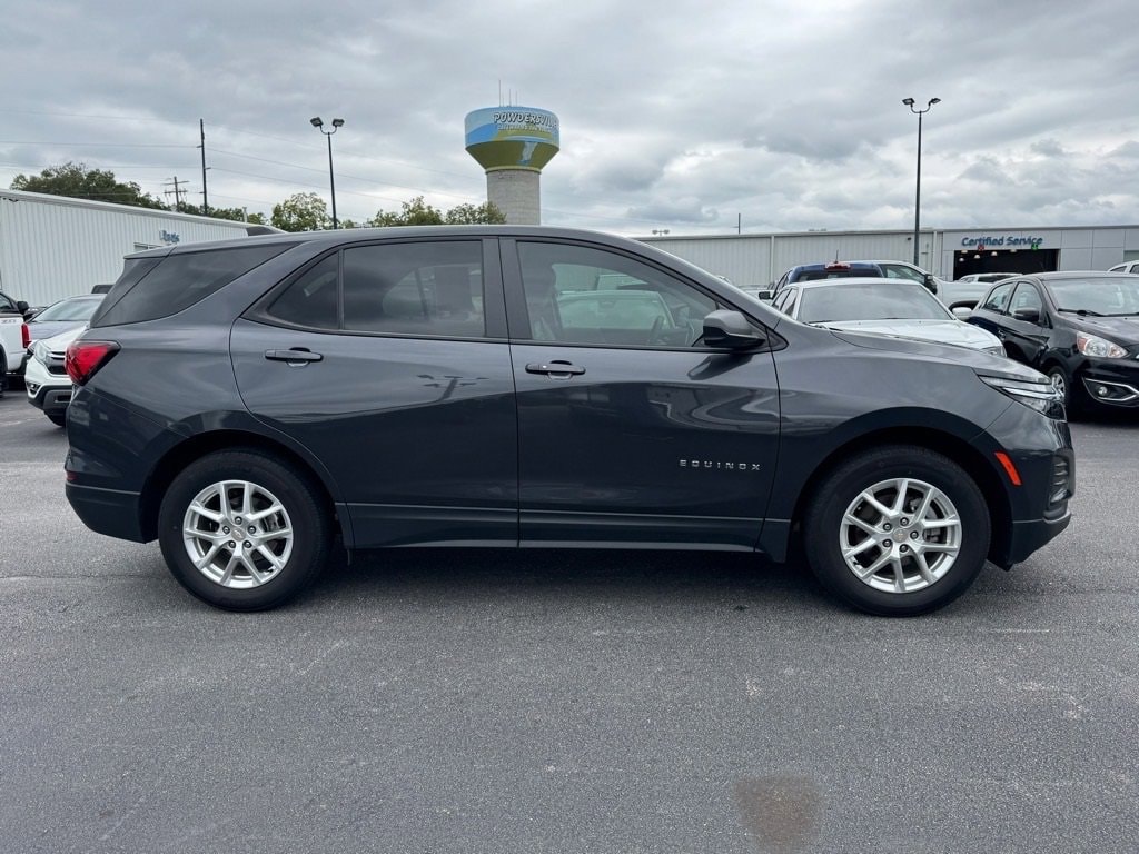 Used 2022 Chevrolet Equinox LS SUV