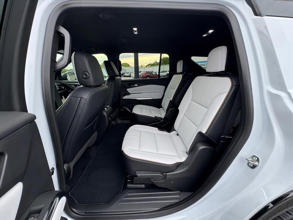 2026 Chevrolet Traverse High Country - Photo 9