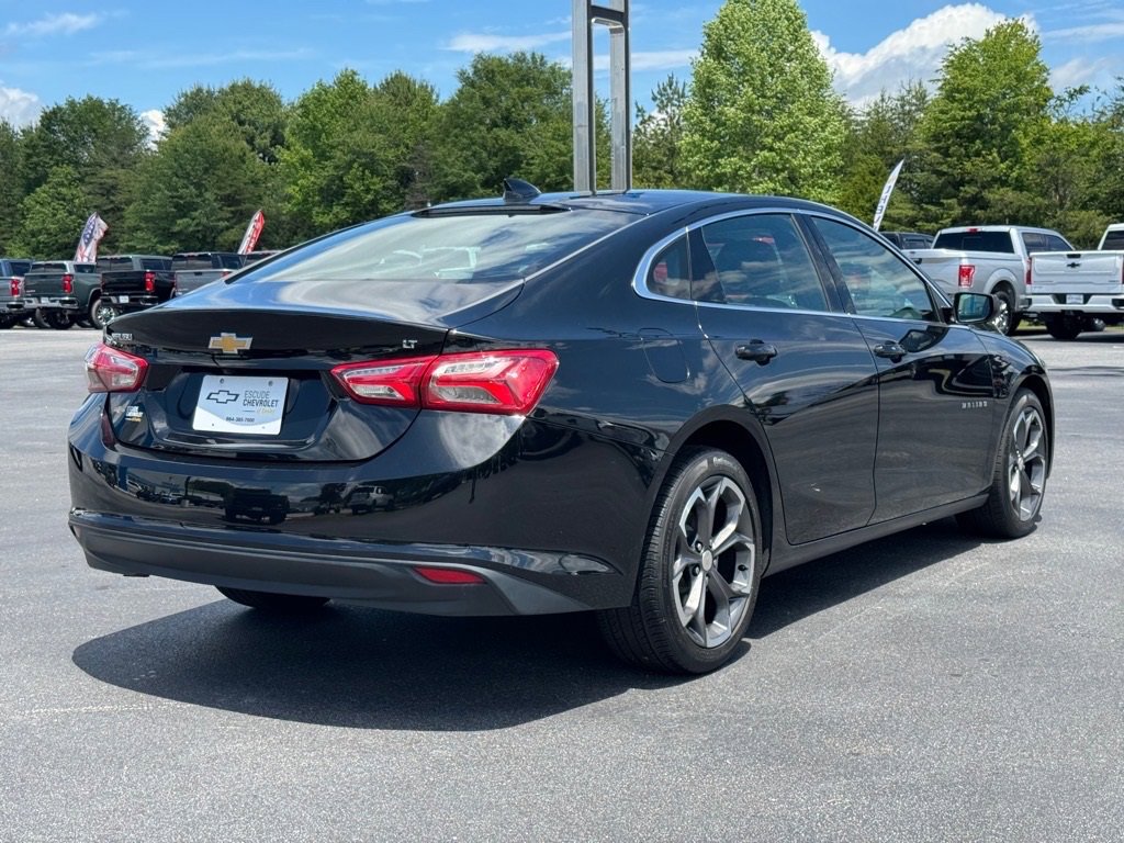 2022 Chevrolet Malibu 1LT photo 3