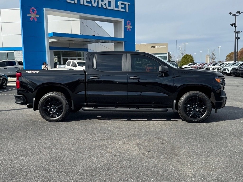 New 2026 Chevrolet Silverado 1500 Custom Truck