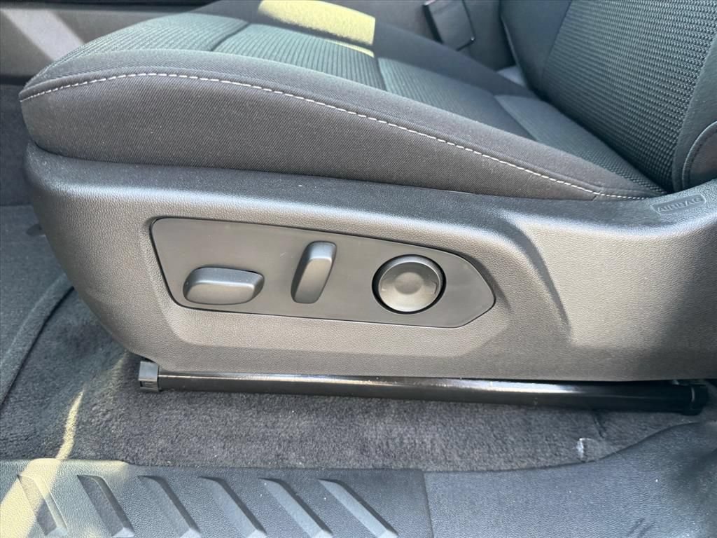 2026 Chevrolet Colorado LT - Photo 11