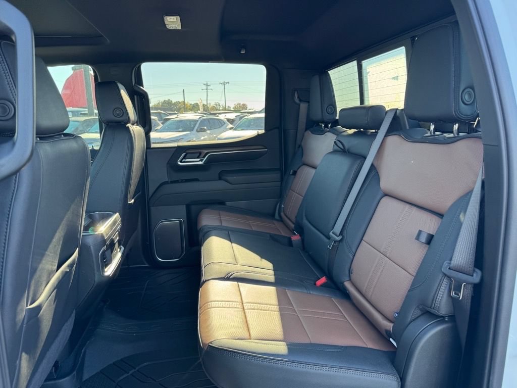 2026 Chevrolet Silverado 1500 High Country - Photo 9