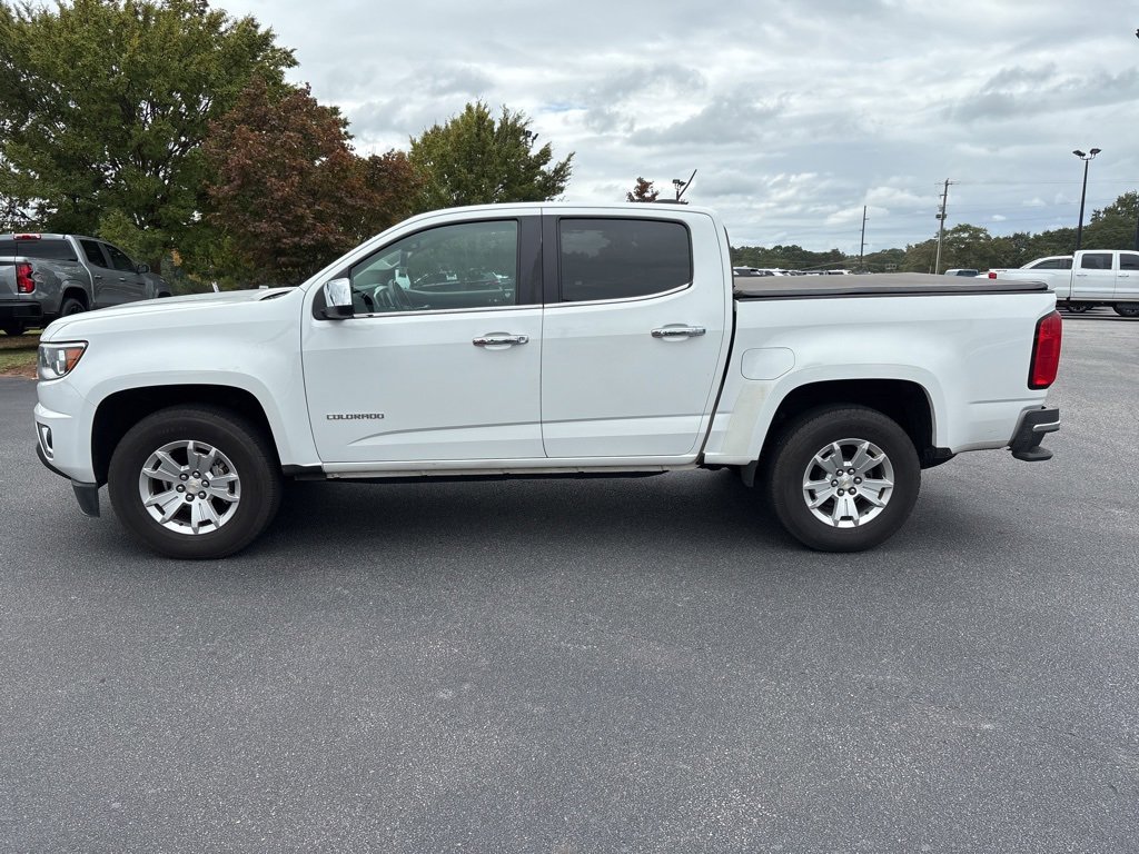 2016 Chevrolet Colorado LT photo 2