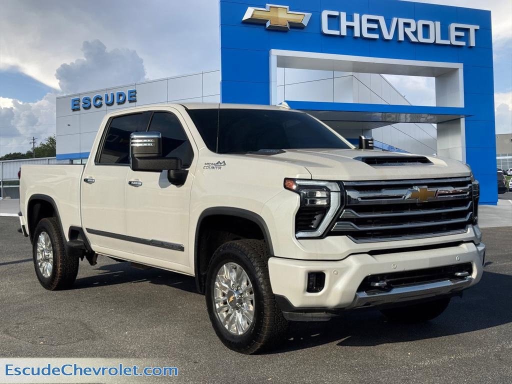 2024 Chevrolet Silverado 3500HD High Country's photo