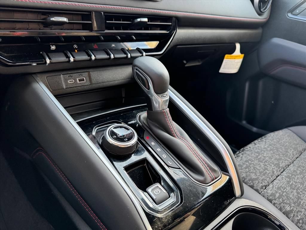 2025 Chevrolet Colorado Z71 - Photo 16