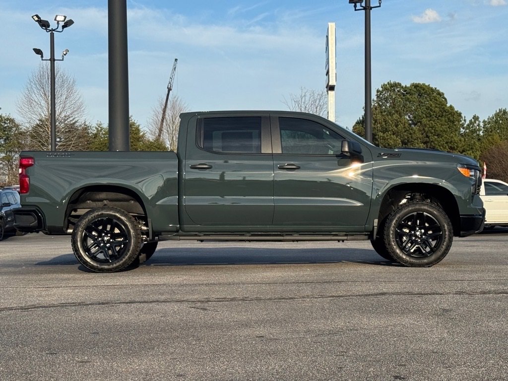 2026 Chevrolet Silverado 1500 Custom Trail Boss photo 2