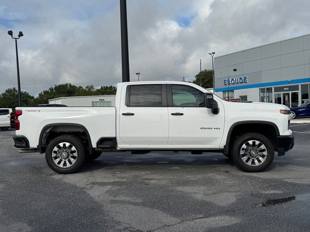 Used 2025 Chevrolet Silverado 2500 HD Custom Truck