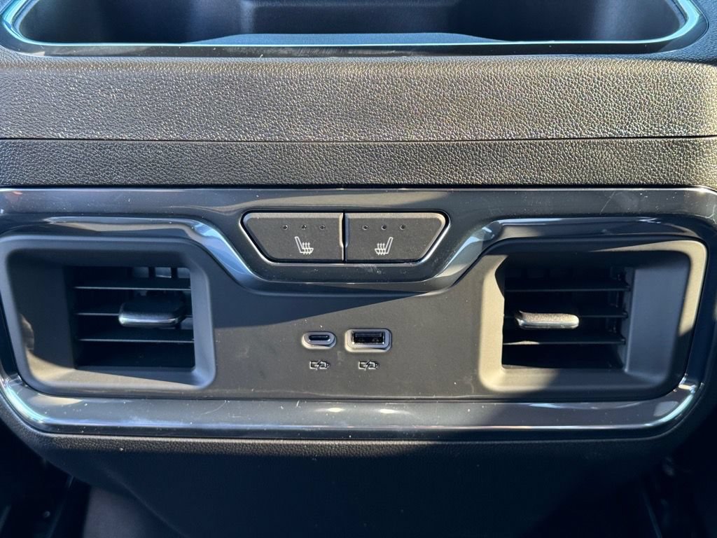 2026 Chevrolet Silverado 1500 High Country - Photo 10