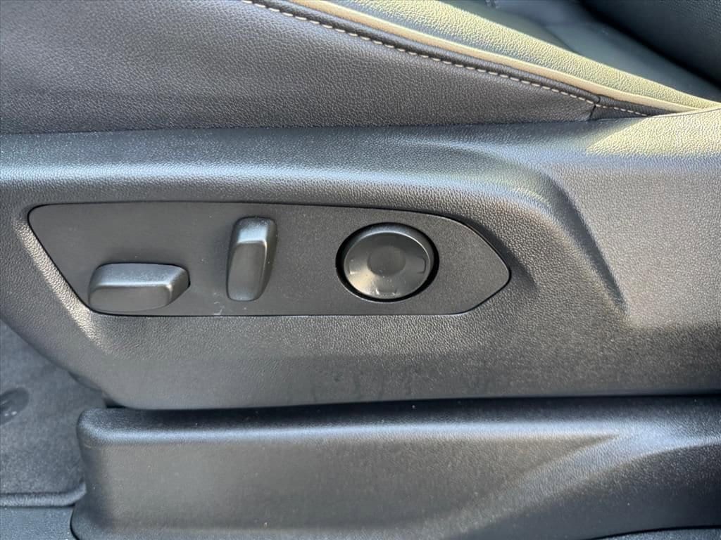 2025 Chevrolet Tahoe Premier - Photo 15