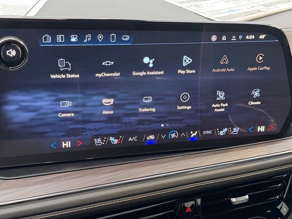 2025 Chevrolet Tahoe Premier - Photo 18