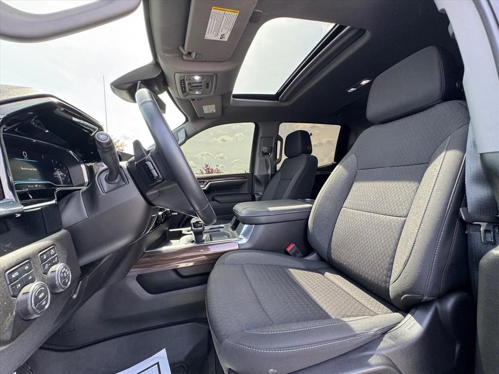 2024 Chevrolet Silverado 1500 RST - Photo 18