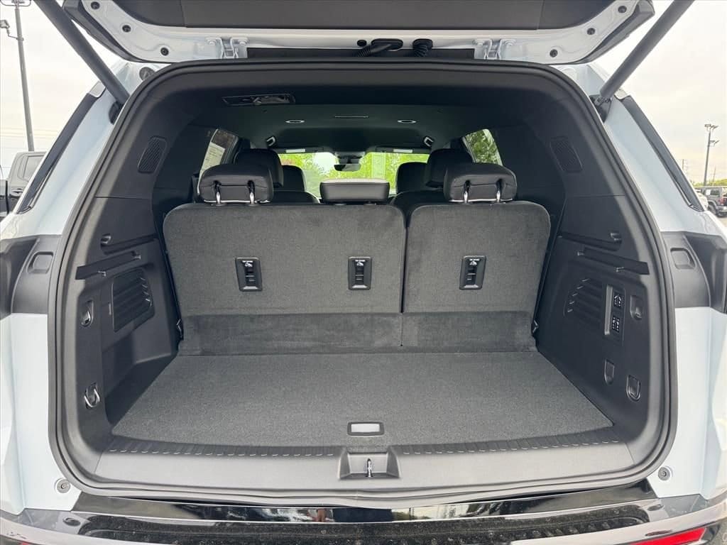 2026 Chevrolet Traverse High Country - Photo 7