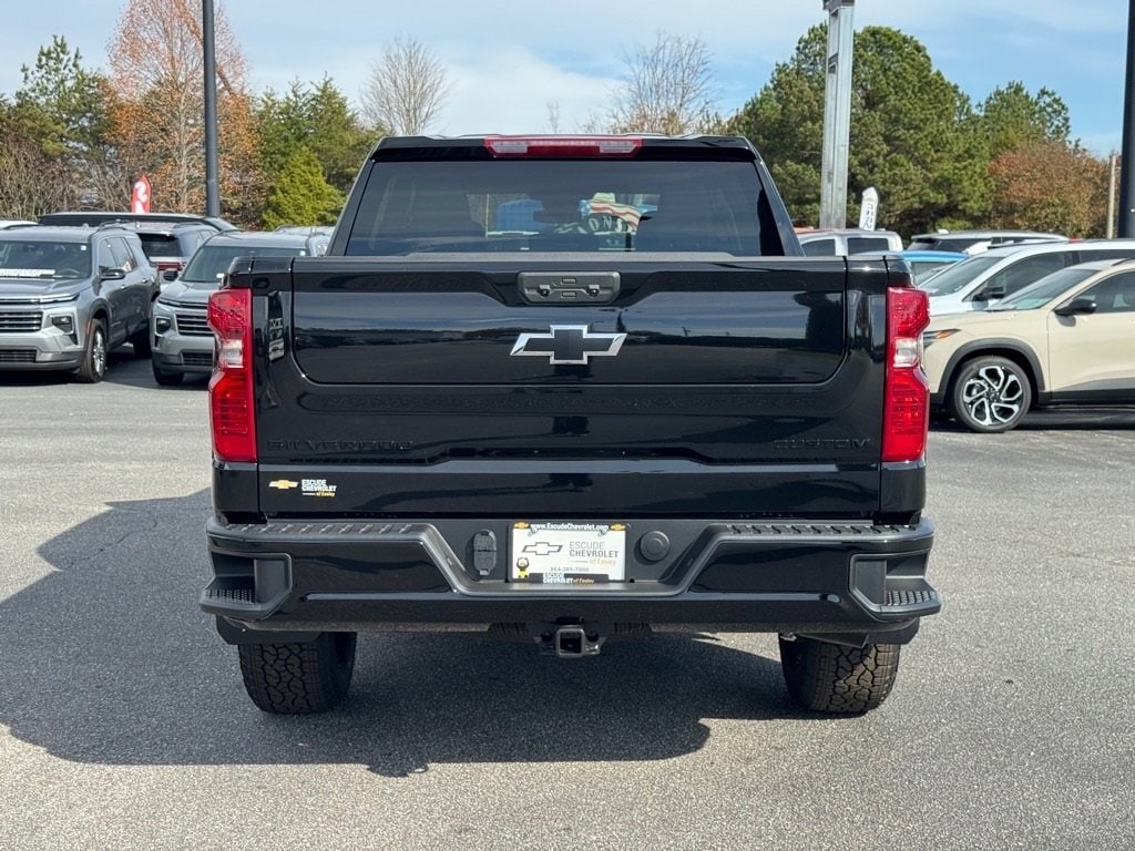 New 2026 Chevrolet Silverado 1500 Custom Truck