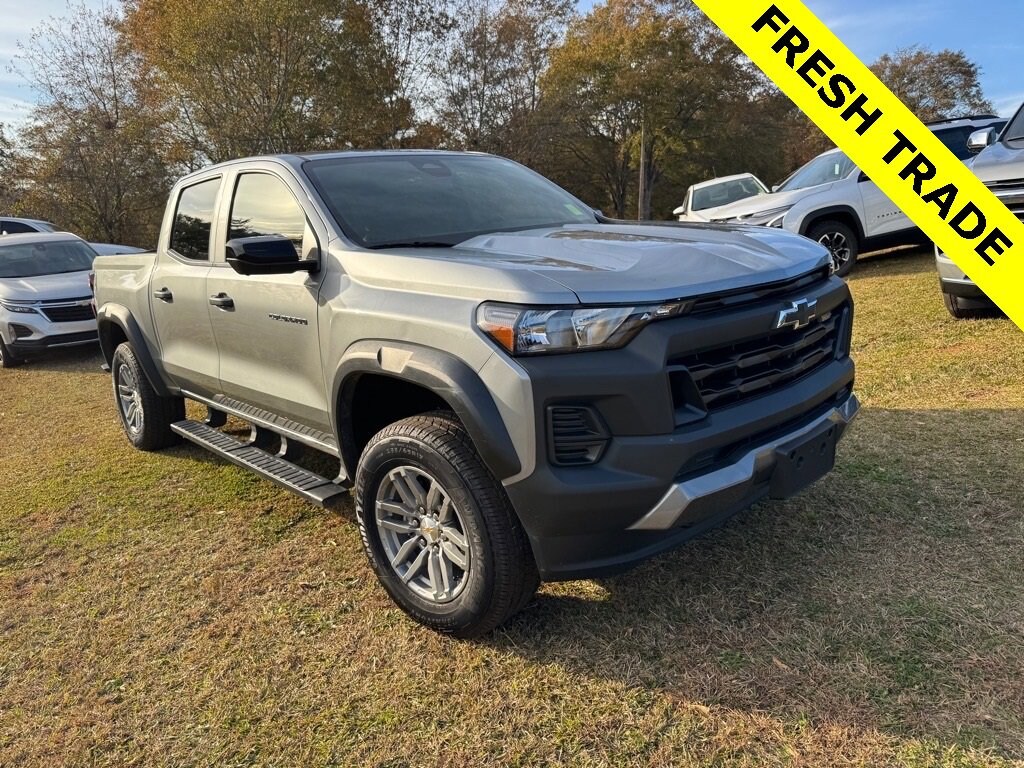 Used 2024 Chevrolet Colorado Trail Boss Truck