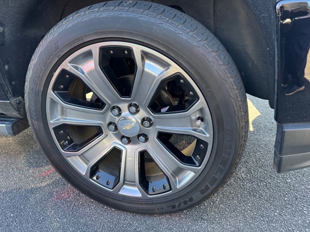 Used 2017 Chevrolet Silverado 1500 High Country Truck