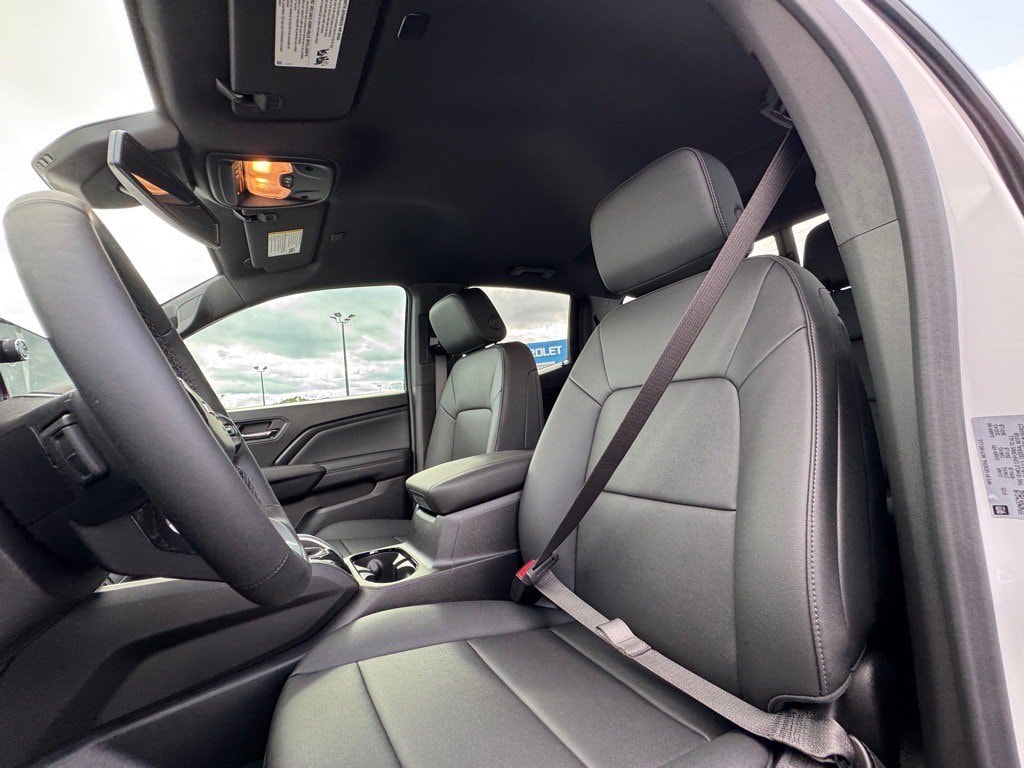 2026 Chevrolet Colorado LT - Photo 14
