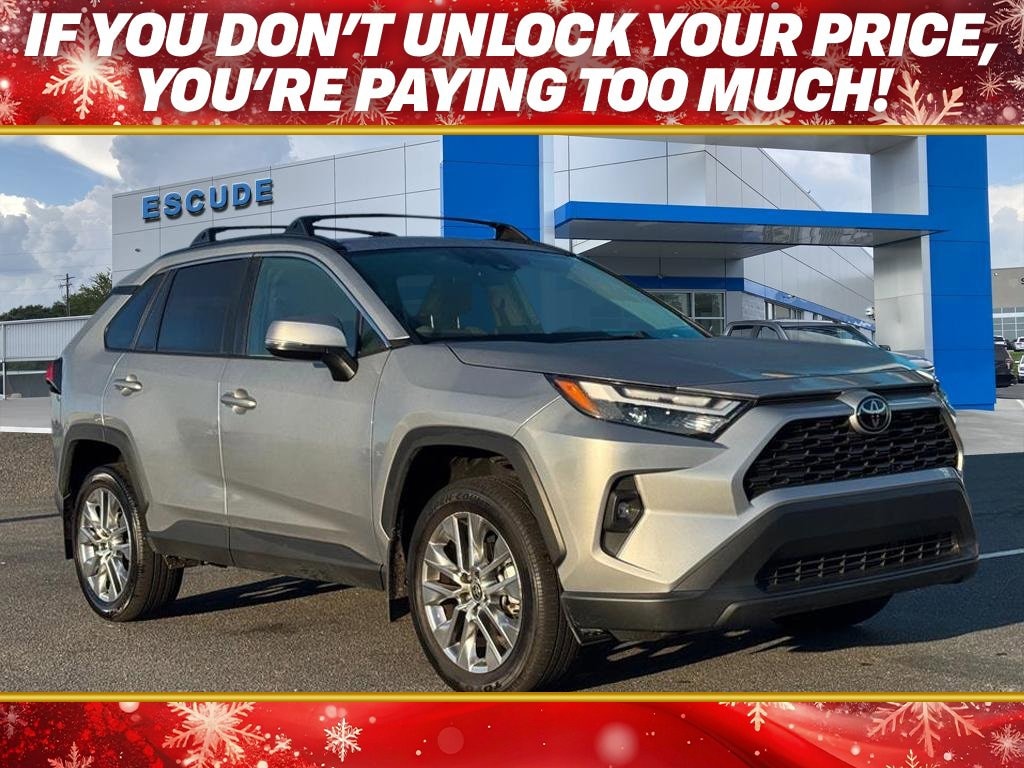 2025 Toyota RAV4 XLE Premium