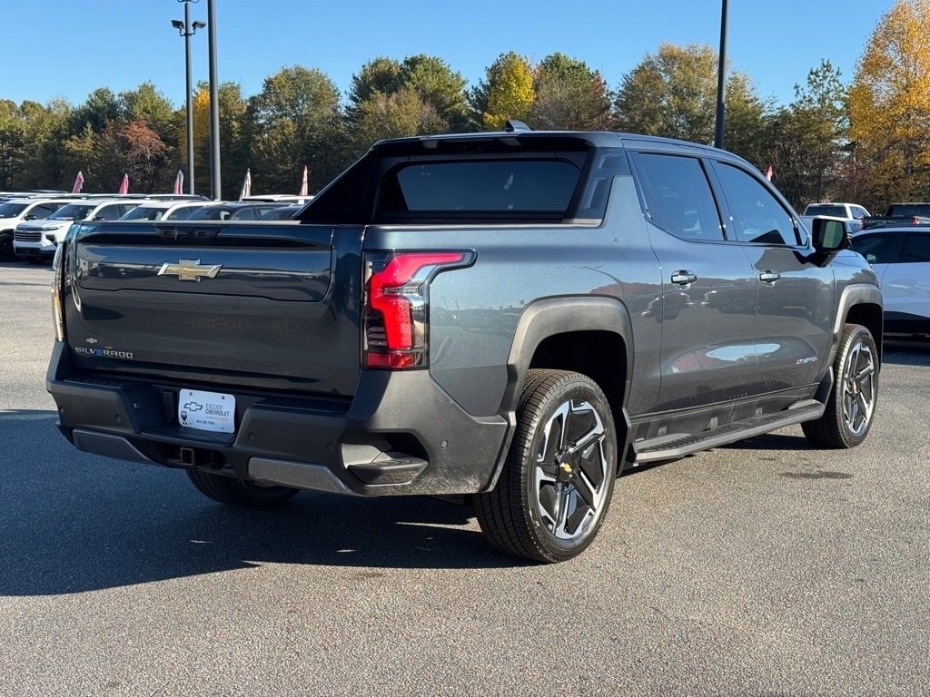 New 2026 Chevrolet Silverado EV LT - Max Range Truck