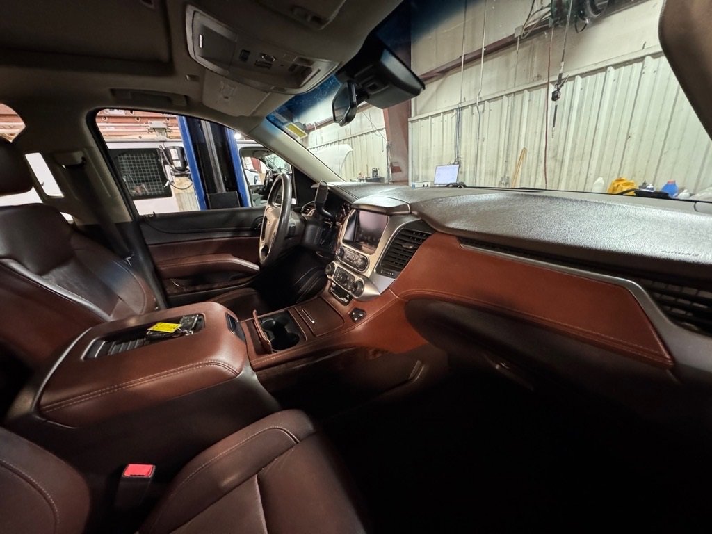 2016 Chevrolet Tahoe LTZ photo 3