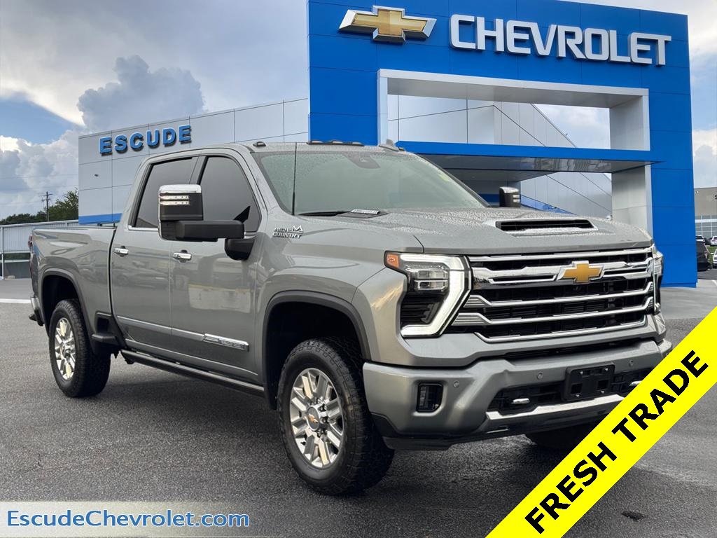 2025 Chevrolet Silverado 3500HD High Country's photo