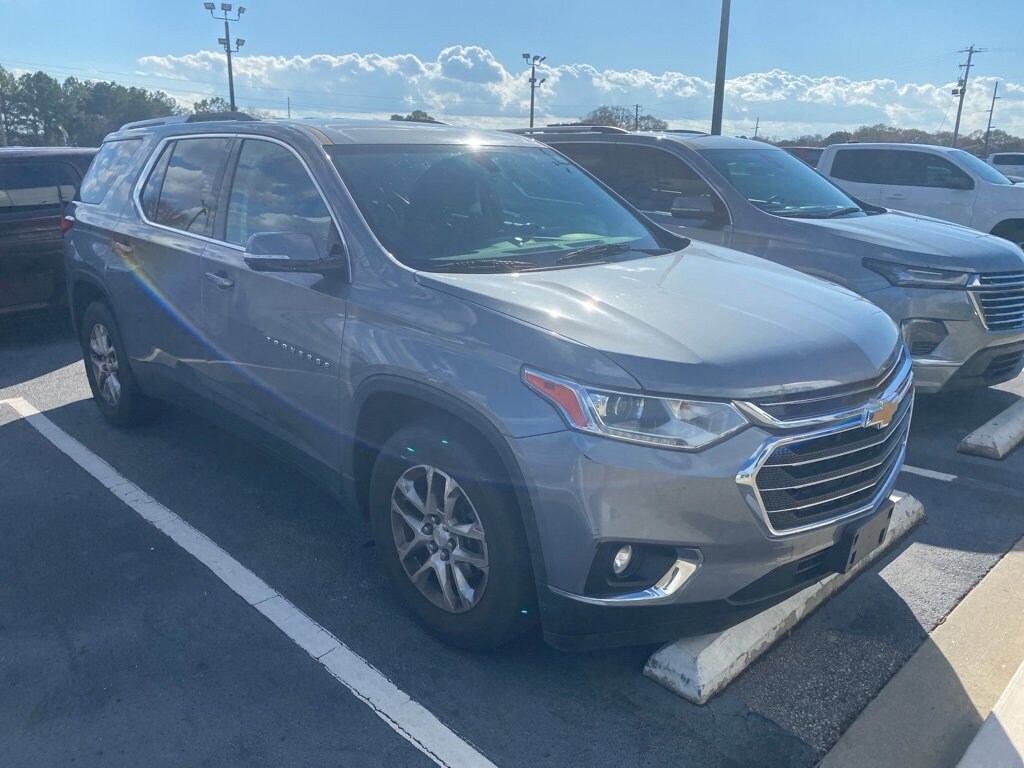 Used 2018 Chevrolet Traverse LT Cloth SUV