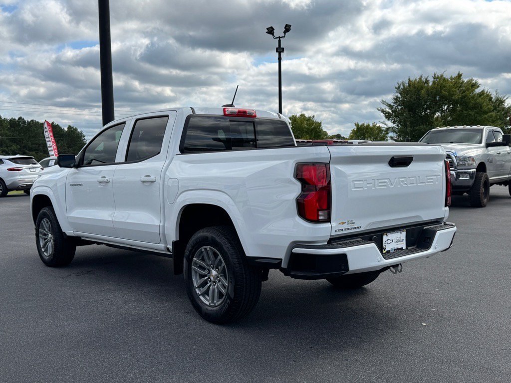 2026 Chevrolet Colorado LT - Photo 5