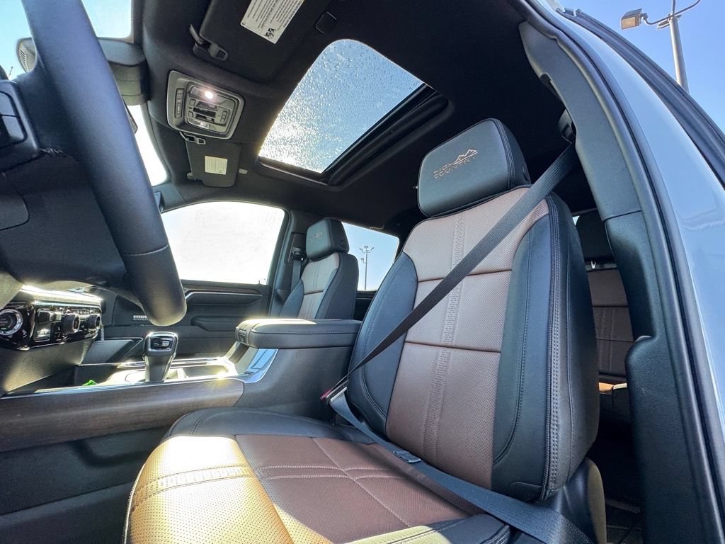 2026 Chevrolet Silverado 1500 High Country - Photo 15